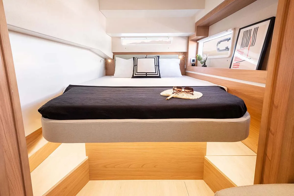 Cabin on Sanemiro , a Bali 4.2 catamaran at Roche Caiman, Seychelles