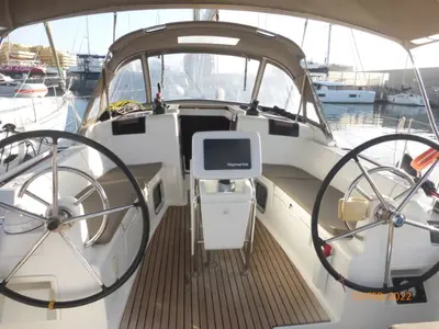 Cockpit of Para elli, a Jeanneau Sun Odyssey 419 sailboat at San Miguel de Abona, Spain