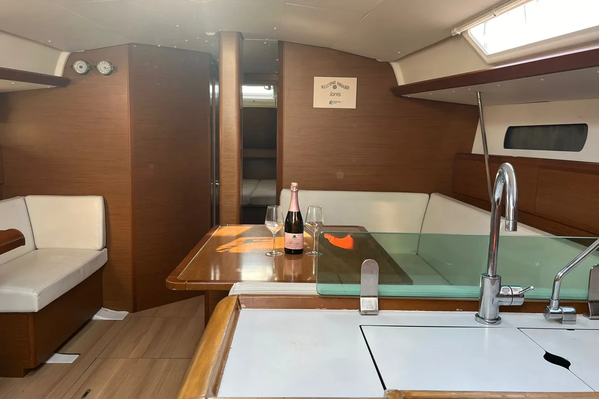 Salon of Janis, a Jeanneau Sun Odyssey 449 sailboat at Sukošan, Croatia