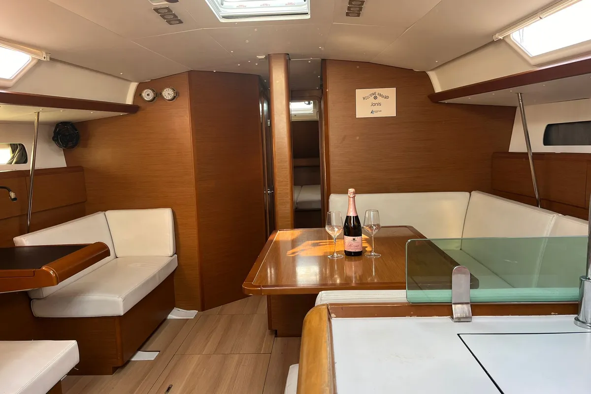 Salon of Janis, a Jeanneau Sun Odyssey 449 sailboat at Sukošan, Croatia