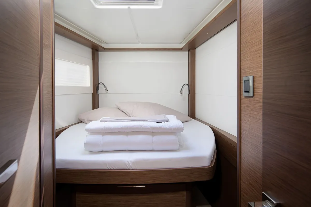 Cabin on Long Island, a Lagoon 46 catamaran at Općina Medulin, Croatia