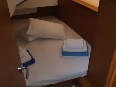 Cabin on Actaea, a Jeanneau Sun Odyssey 349 sailboat at Volos, Greece
