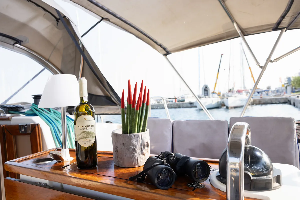 Head on Marlo, a Bavaria Cruiser 37 sailboat at Athens, Greece