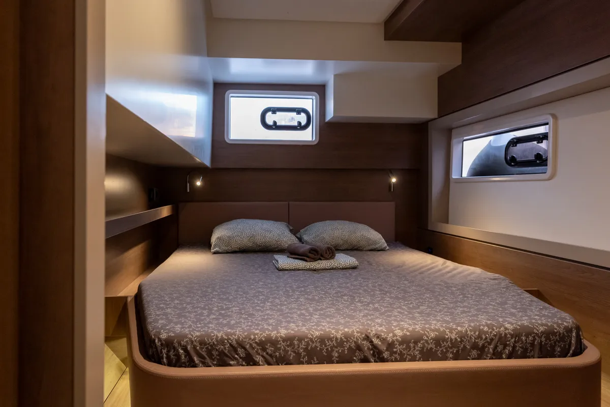 Cabin on Maritina, a Bali 4.4 catamaran at Parikia, Greece