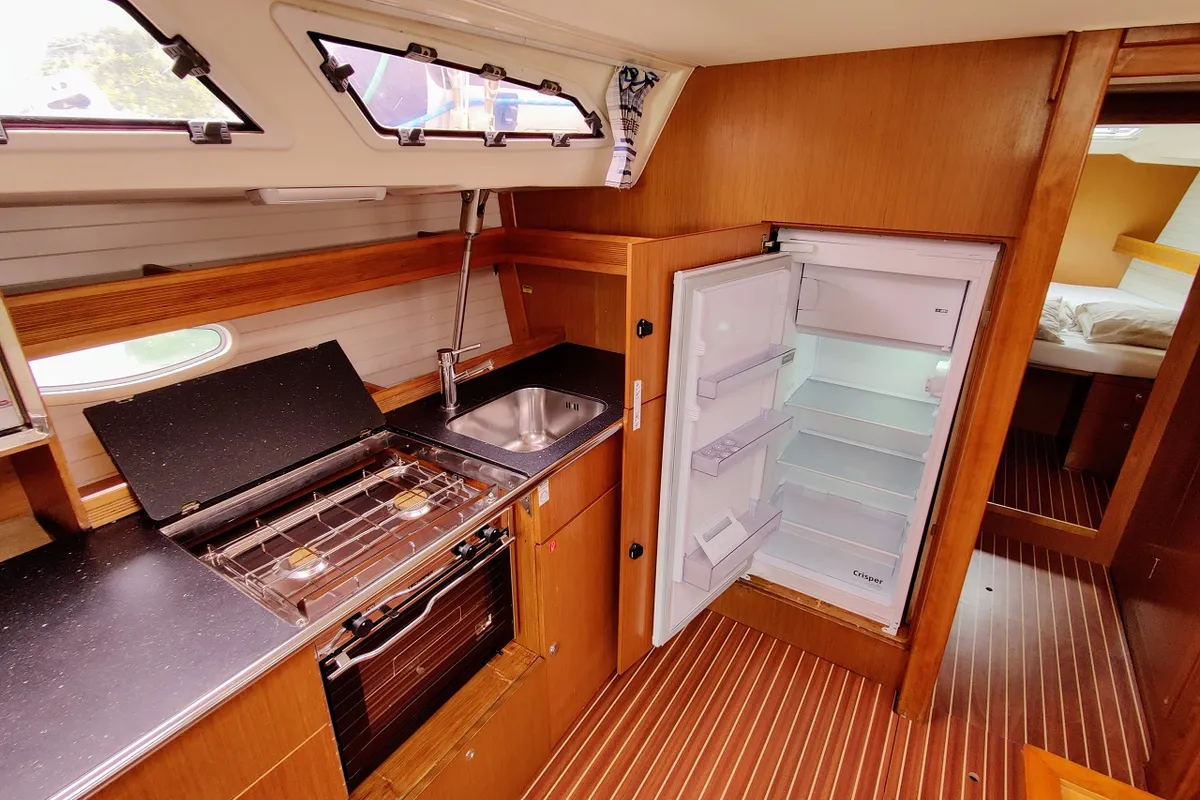 Galley of Gin & Tonic, a Bavaria 47 Cruiser sailboat at Općina Sukošan, Croatia