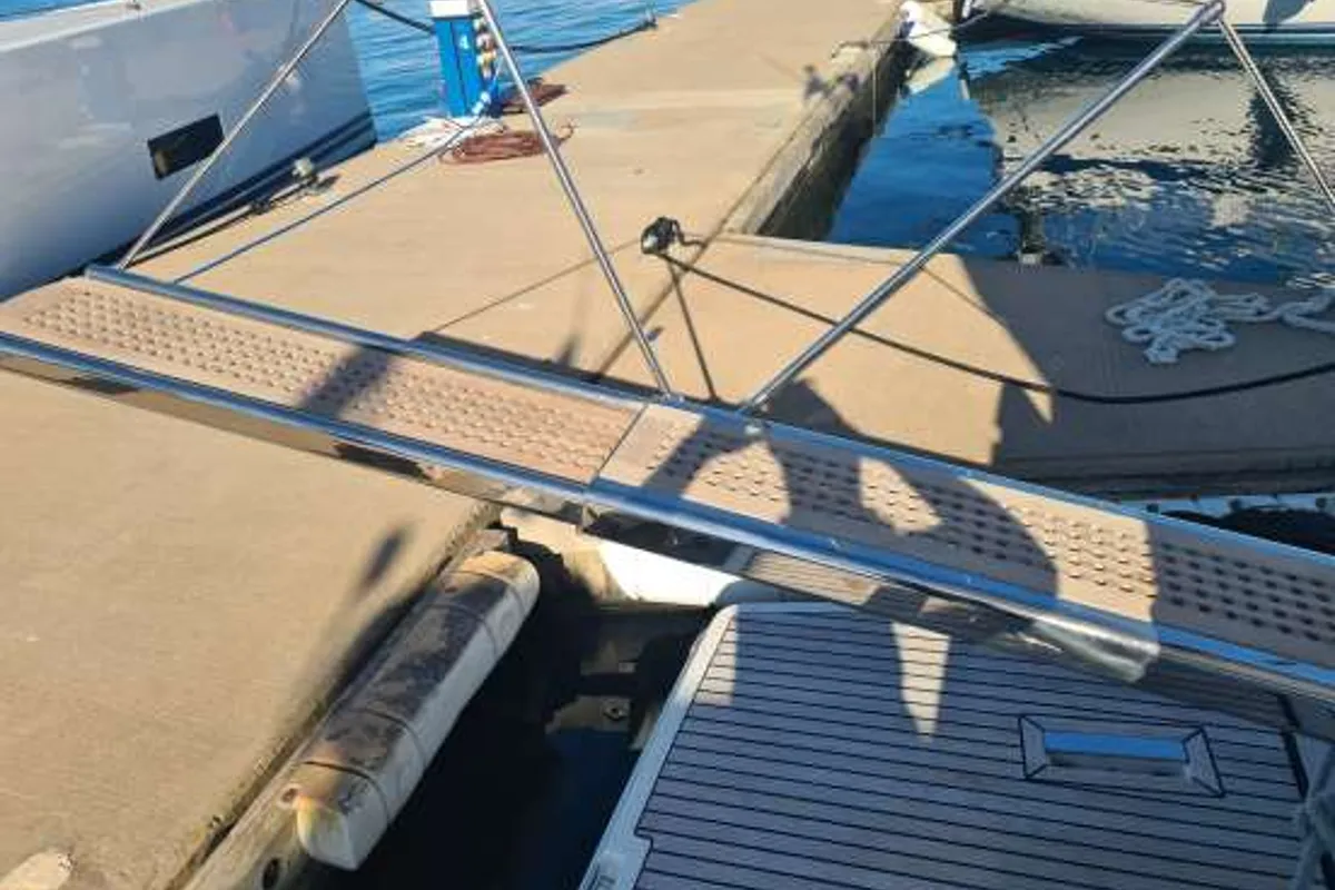 Adudu 2, a Jeanneau Prestige 460 Fly motor yacht at Dubrovnik, Croatia