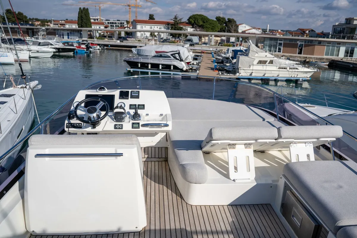 Cockpit of Adudu 2, a Jeanneau Prestige 460 Fly motor yacht at Dubrovnik, Croatia
