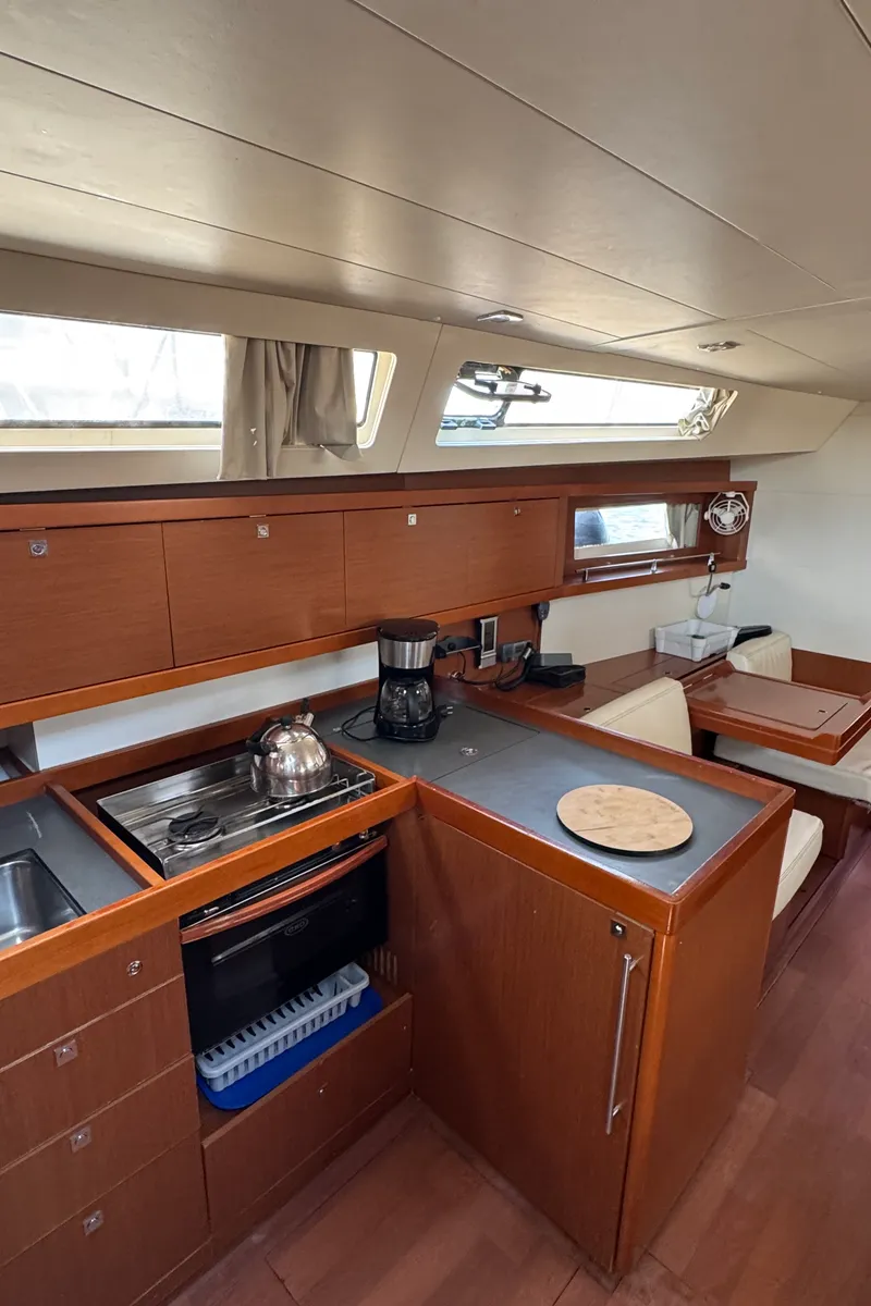 Galley of Fata Morgana, a Beneteau Oceanis 41 sailboat at Kos, Greece