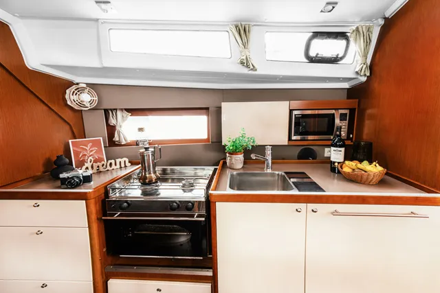 Galley of HAPPY, a Beneteau Oceanis 38 sailboat at Šibenik, Croatia