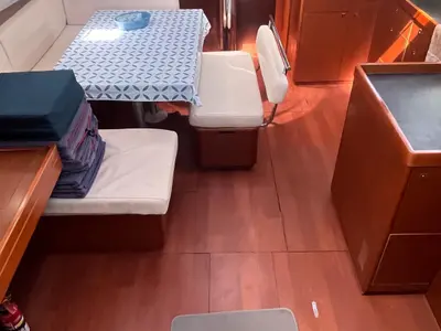 Salon of Marilyn, a Beneteau Oceanis 48 sailboat at Cannigione, Italy
