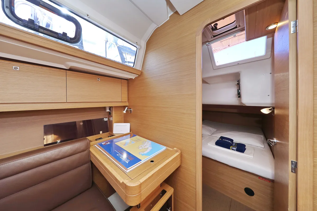 Salon of Siri, a Dufour 460 GL sailboat at Grad Vodice, Croatia