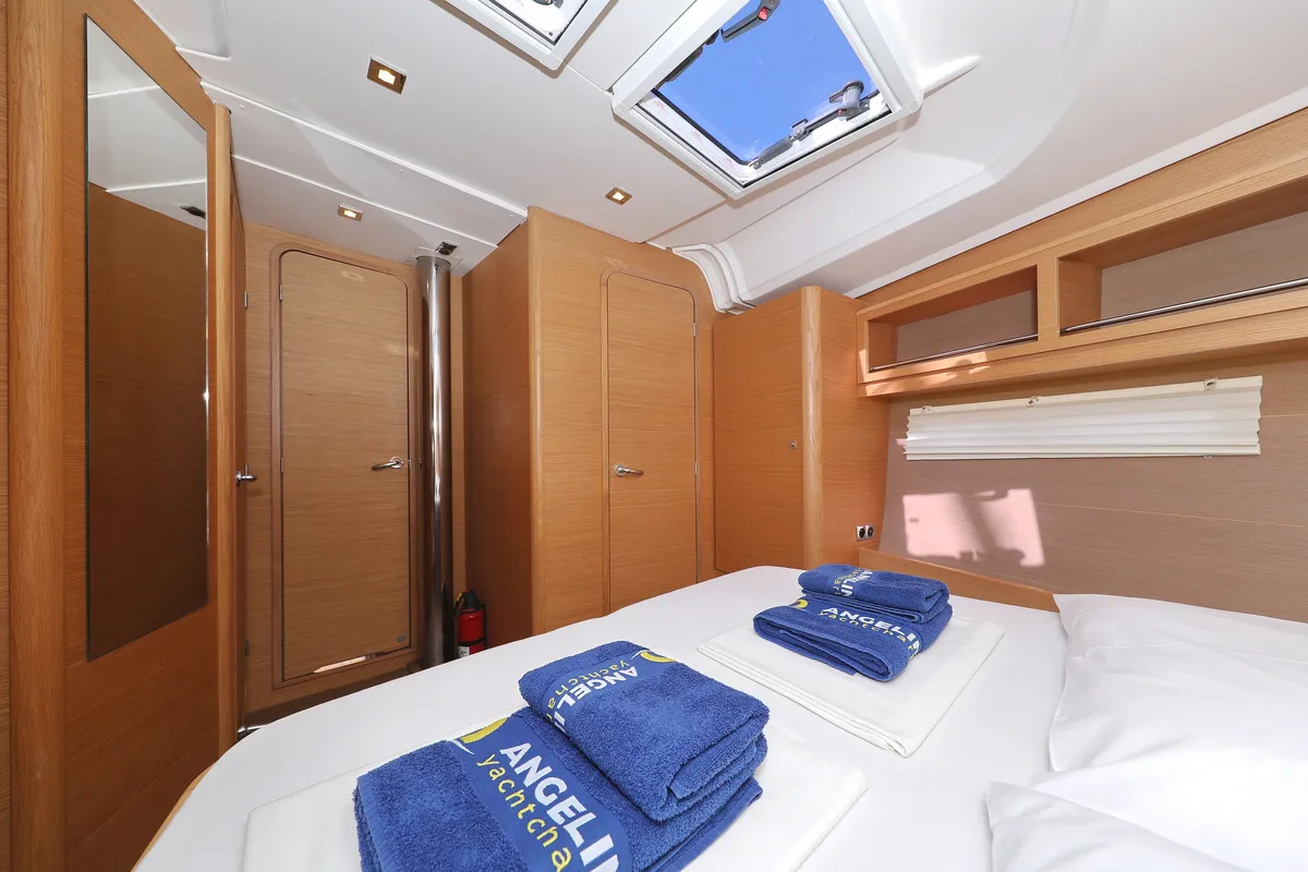 Cabin on Siri, a Dufour 460 GL sailboat at Grad Vodice, Croatia