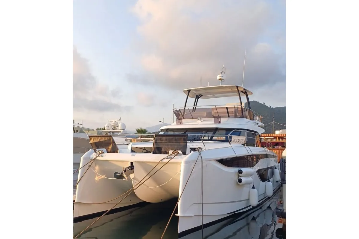 Exterior view of ViVa, a Prestige M48 catamaran at Castellammare di Stabia, Italy