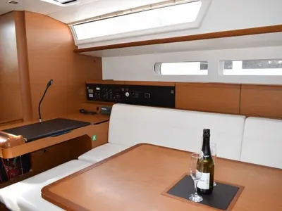 Salon of Purple Rain, a Jeanneau Sun Odyssey 519 sailboat at Kaštela, Croatia
