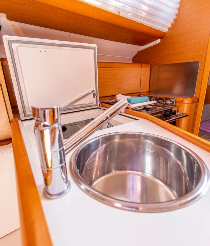 Galley of Ribellina, a Jeanneau Sun Odyssey 33i sailboat at San Vincenzo, Italy