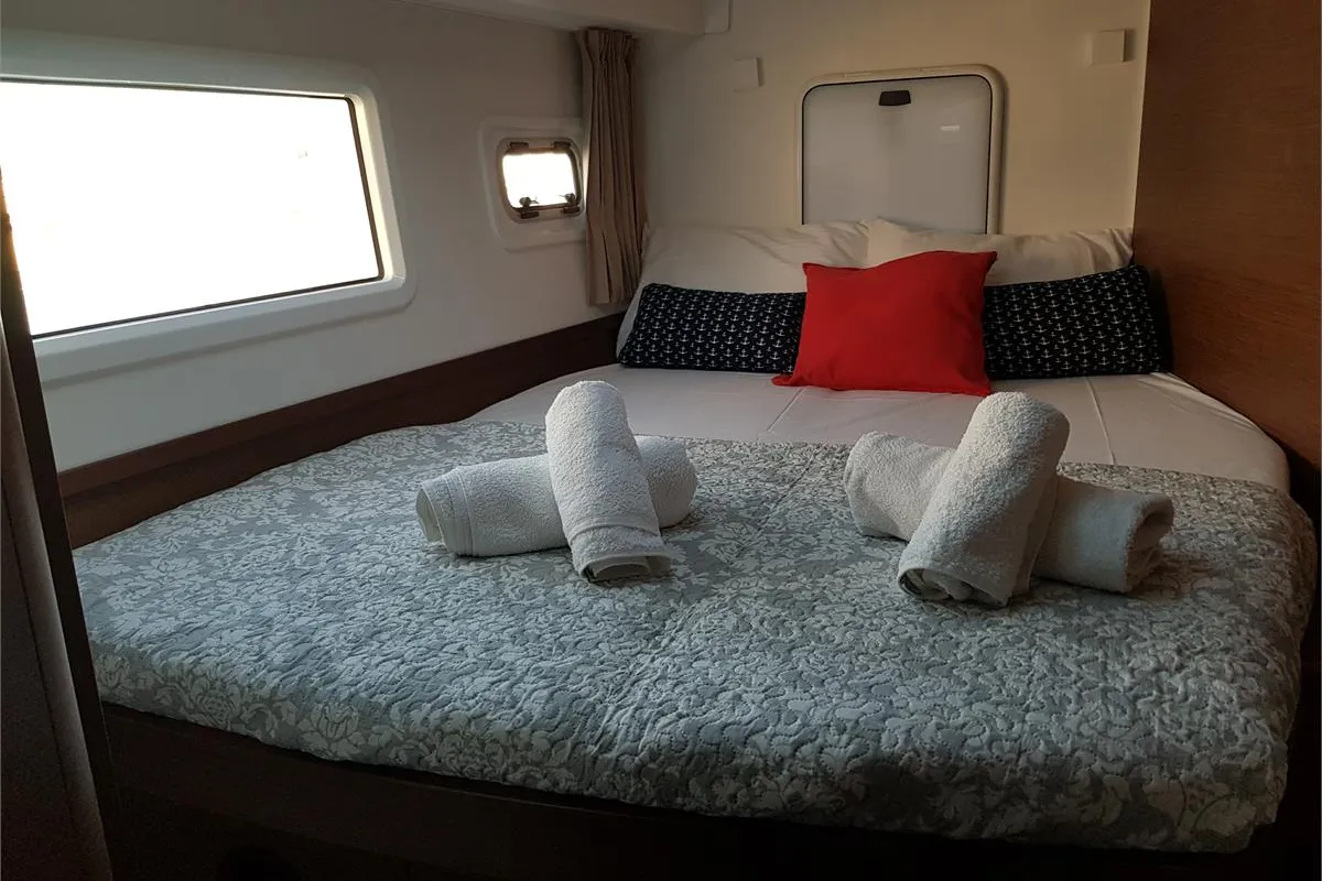 Cabin on Dream of Life, a Lagoon 42 catamaran at Kontokali, Greece