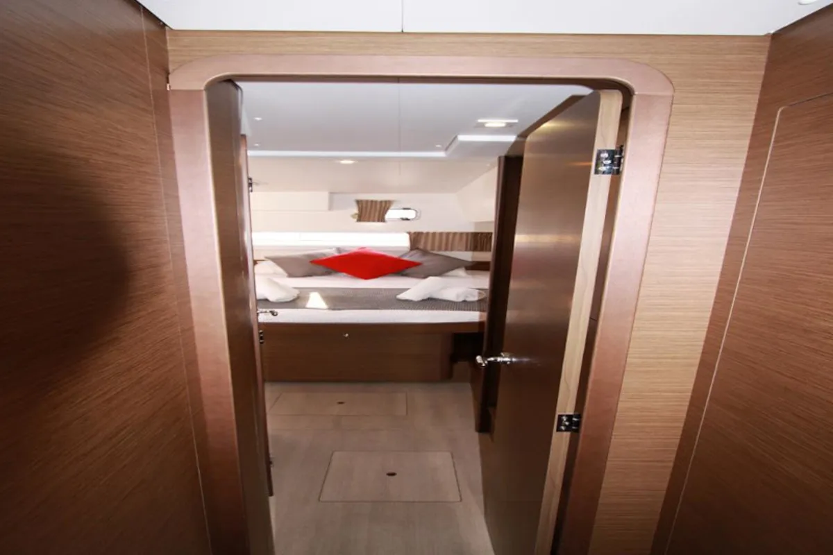 Cabin on Dream of Life, a Lagoon 42 catamaran at Kontokali, Greece
