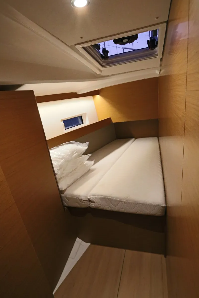 Cabin on Aqua Fun, a Jeanneau Sun Odyssey 490 sailboat at Lavrion, Greece