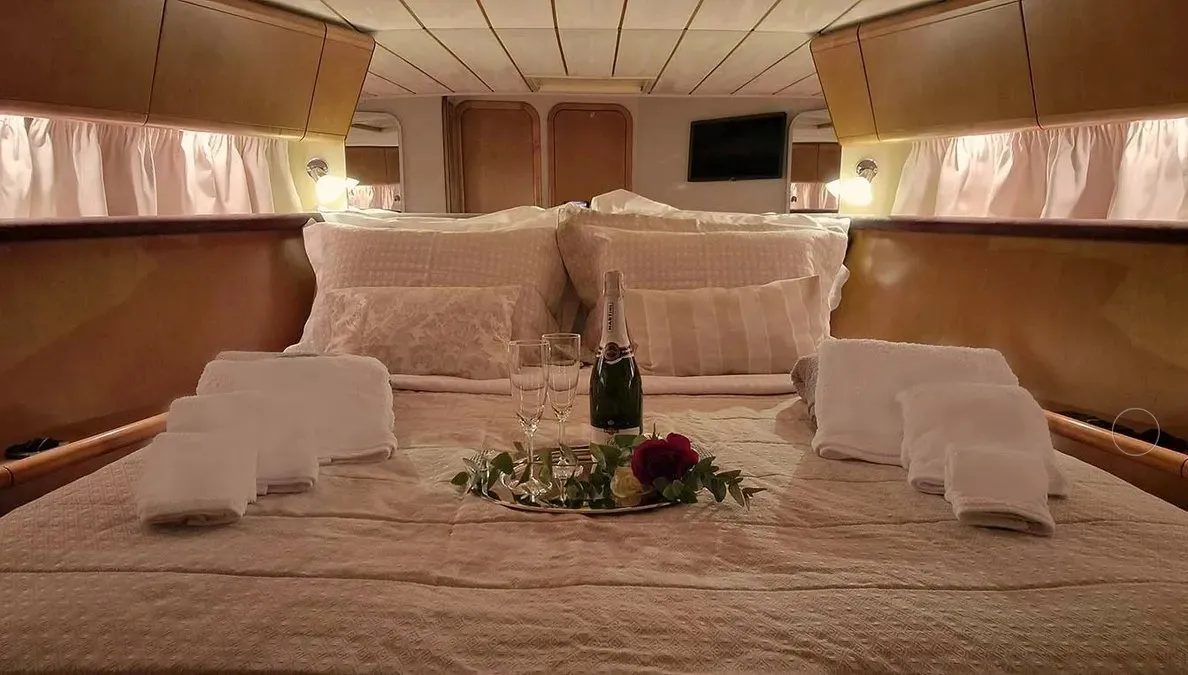BLUE DREAM, a Ferretti 52 motor yacht at Piraeus, Greece