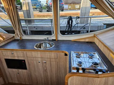Galley of Fortuna, a Gruno 41 Excellent motorboat at Akkrum, Netherlands