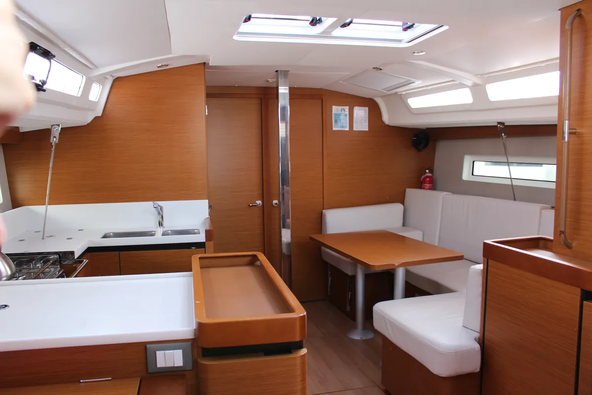 Galley of Sunsail 44 SO Classic, a Jeanneau Sun Odyssey 440 sailboat at Dubrovnik, Croatia