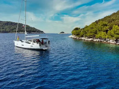 Divna, a Dufour 460 GL sailboat at Kaštela, Croatia