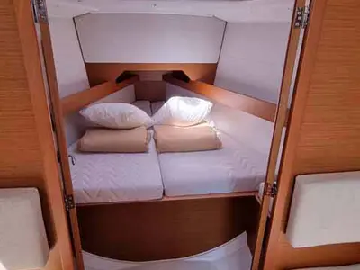 Cabin on Capraia, a Jeanneau Sun Odyssey 349 sailboat at Figari/Golfo Aranci, Italy