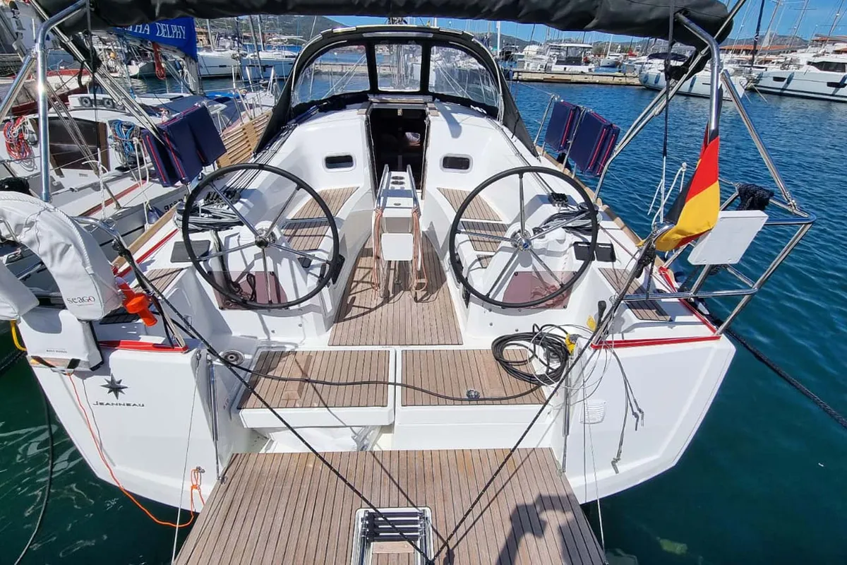 Cockpit of Capraia, a Jeanneau Sun Odyssey 349 sailboat at Figari/Golfo Aranci, Italy