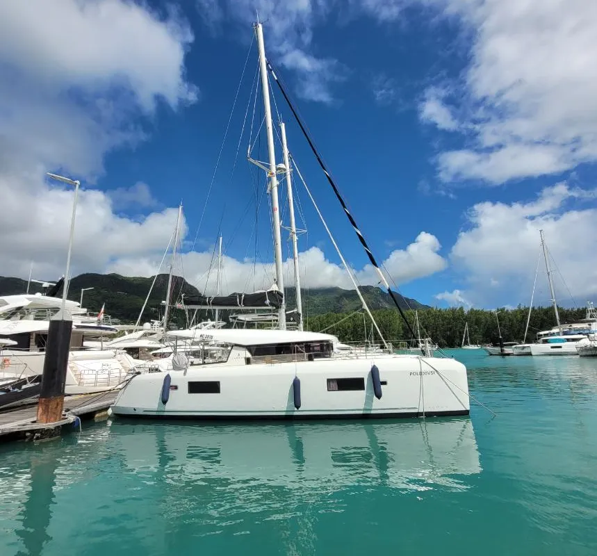 Exterior view of Best Q, a Lagoon 42 catamaran at Roche Caiman, Seychelles