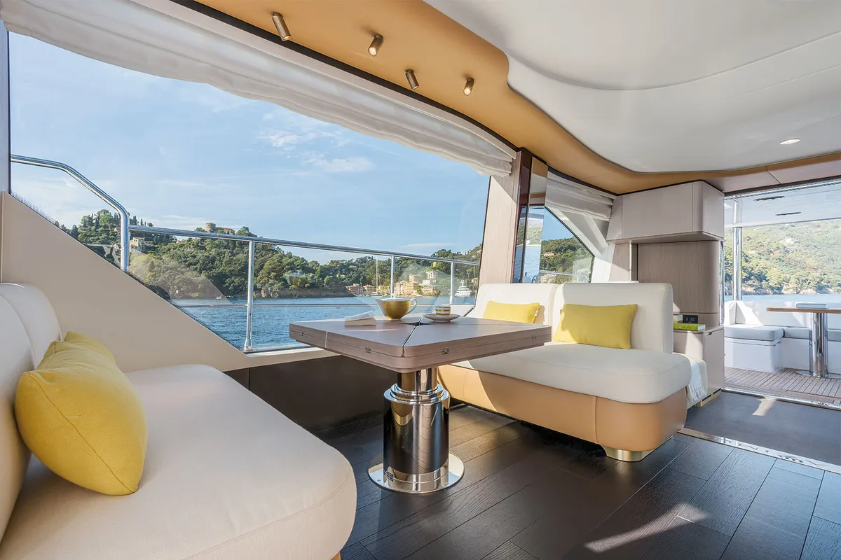 Salon of ALUMINIA, a Azimut 60 motorboat at Grad Kaštela, Croatia