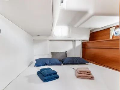 Cabin on Honey Ryder, a Jeanneau 54 sailboat at Athens, Greece