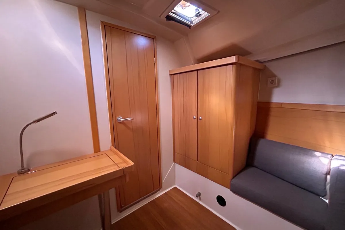 Cabin on Mara, a Hanse 400 sailboat at Seget Donji, Croatia