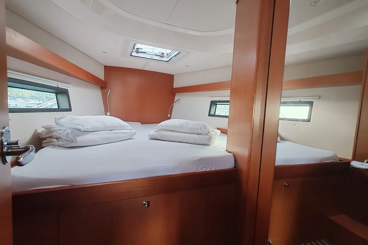 Cabin on Seaduction, a Bavaria C42 sailboat at Općina Pakoštane, Croatia