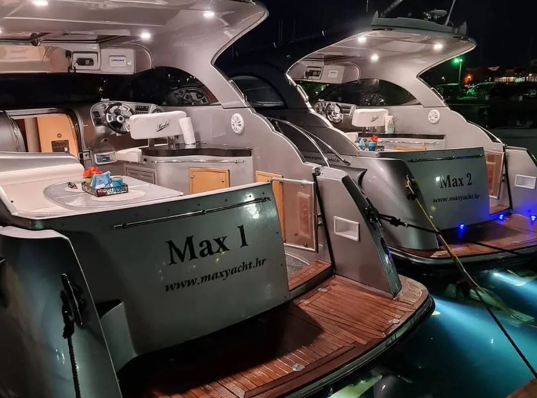 Max 2, a Grginić jahte Mirakul 30 motorboat at Općina Sukošan, Croatia