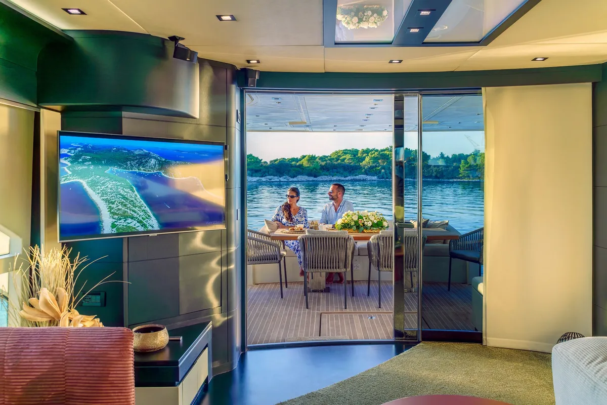 Salon of Dalia, a Dominator 780S Deluxe motor yacht at Općina Sukošan, Croatia