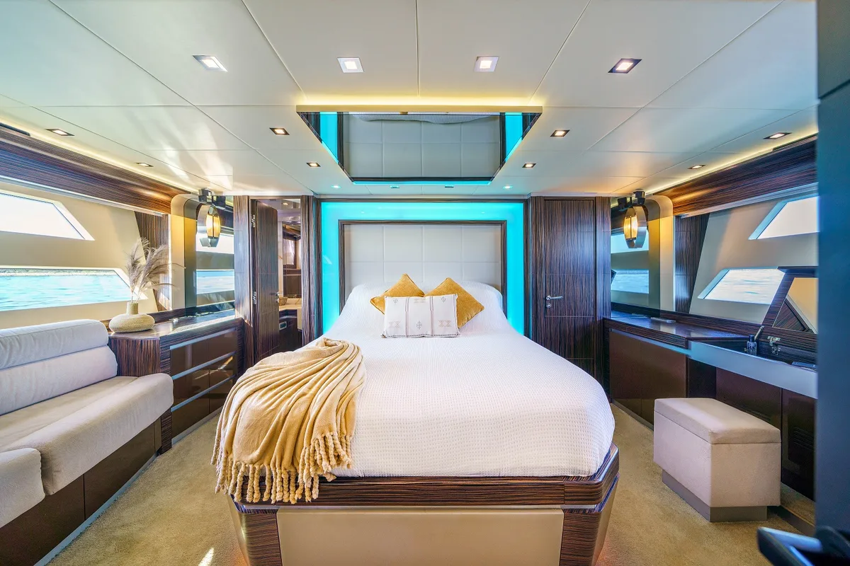 Cabin on Dalia, a Dominator 780S Deluxe motor yacht at Općina Sukošan, Croatia