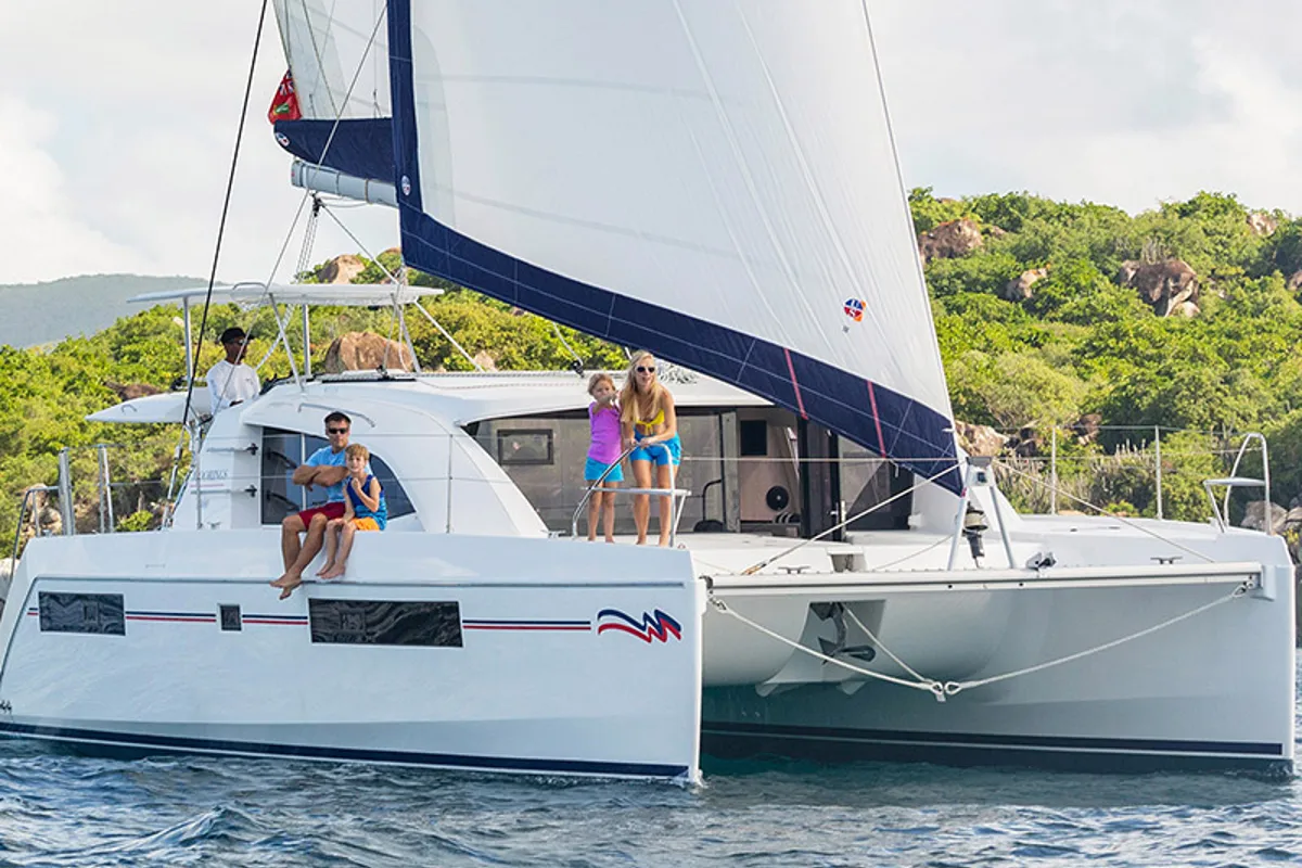 Exterior view of Moorings 4000/3 Club, a Leopard 40 catamaran at Roche Caiman, Seychelles