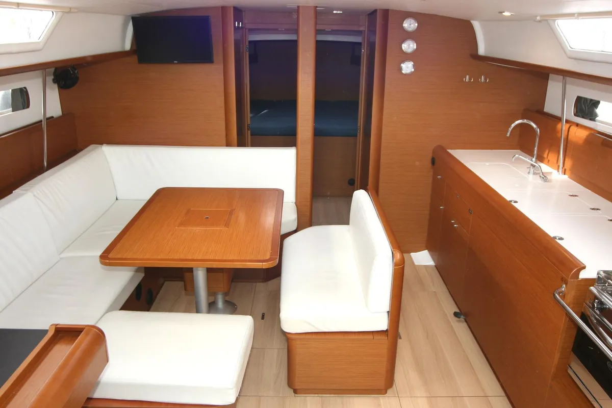 Salon of Horizon, a Jeanneau Sun Odyssey 479 sailboat at Palma de Mallorca, Spain