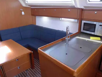 Galley of Blue Passion, a Bavaria Cruiser 37 sailboat at Altefähr, Germany