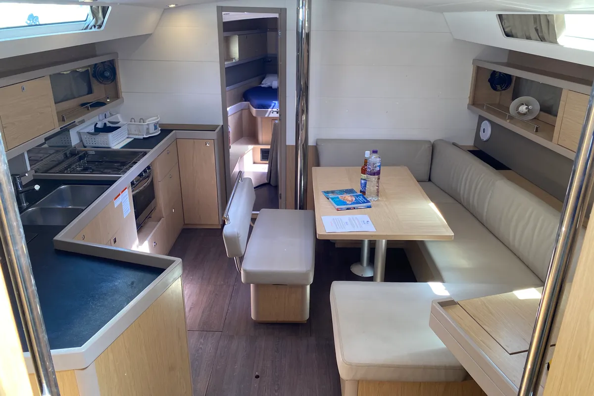 Salon of Spindrift, a Beneteau Oceanis 45 sailboat at Road Town, British Virgin Islands