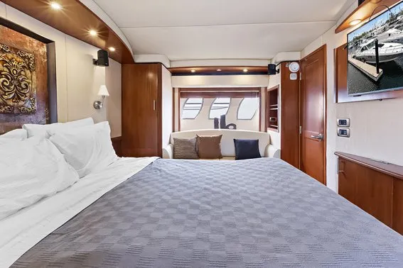 Cabin on Parr T On, a Sea Ray 60 Sundancer motorboat at Stock Island, United States