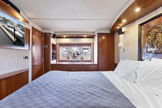 Cabin on Parr T On, a Sea Ray 60 Sundancer motorboat at Stock Island, United States