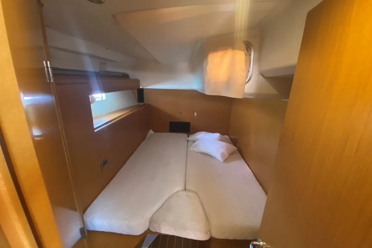 Cabin on Agios Nikolaos , a Jeanneau 53 sailboat at Municipal Unit of Lefkada, Greece