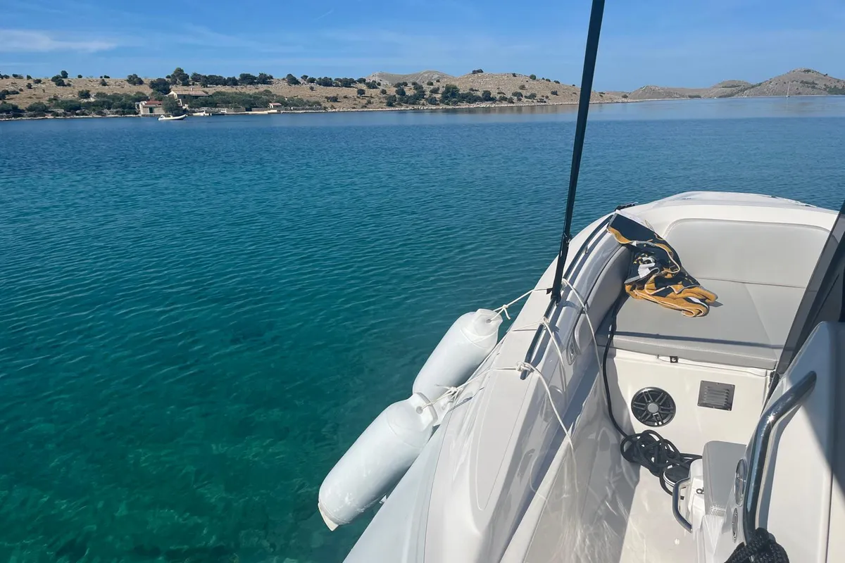 Deck of Maltesina, a ZAR 79 Sport Luxury RIB at Općina Sukošan, Croatia