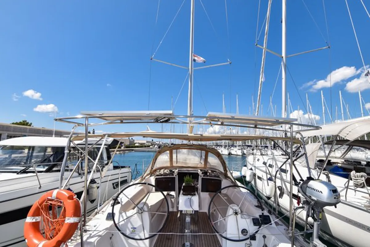 Exterior view of Pape, a Dufour 350 GL sailboat at Općina Sukošan, Croatia