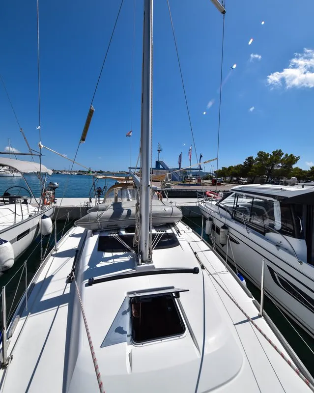 Exterior view of Pape, a Dufour 350 GL sailboat at Općina Sukošan, Croatia