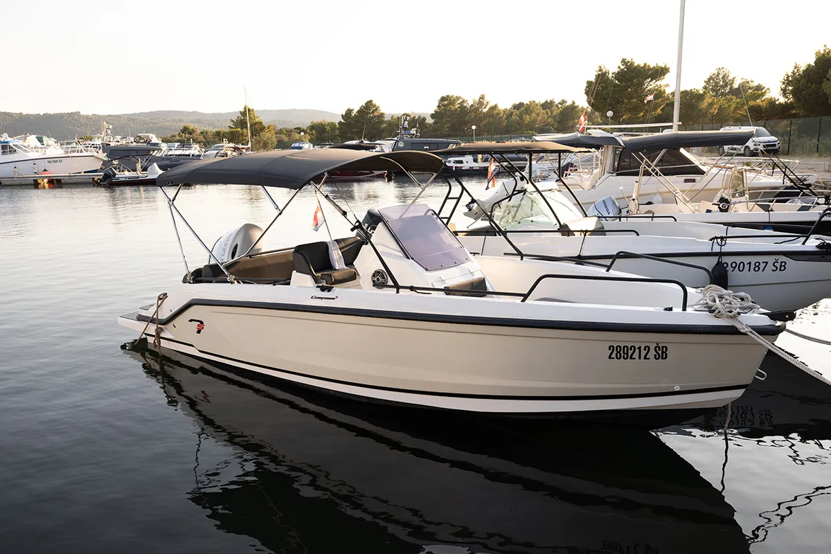 NN, a Compass 7s motorboat at Grad Šibenik, Croatia