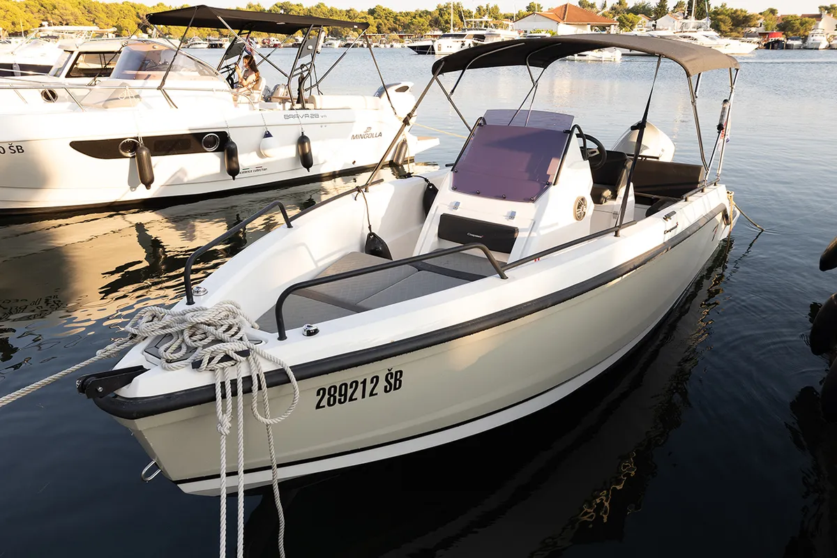 NN, a Compass 7s motorboat at Grad Šibenik, Croatia