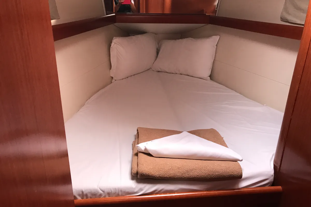 Cabin on Libra, a Beneteau Oceanis 43 sailboat at Olbia, Italy