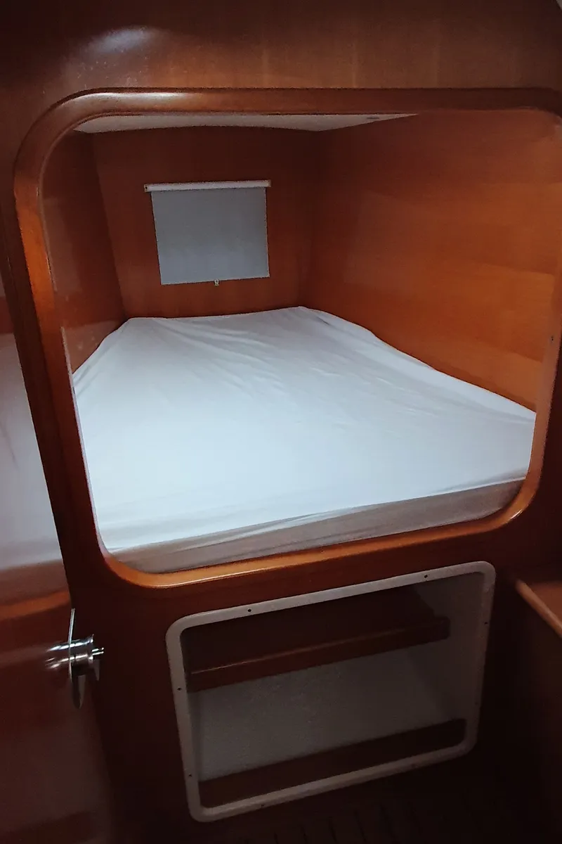 Cabin on Manatéa, a Lagoon 38 catamaran at Hyères, France